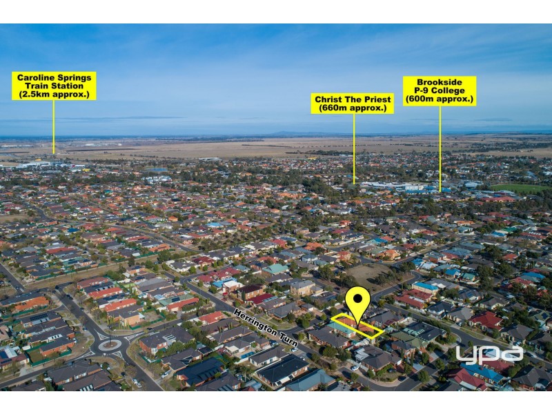 66 Herrington Turn, Caroline Springs VIC 3023