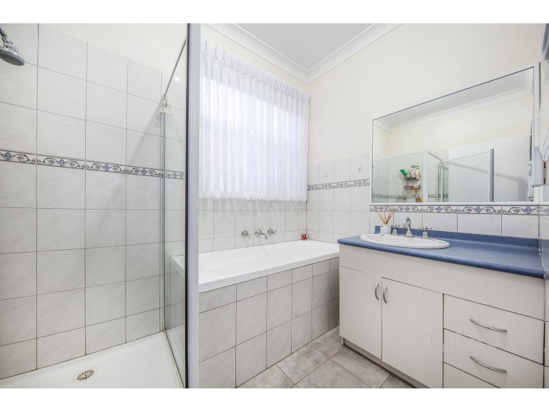 12a Quinn Street, Deer Park VIC 3023