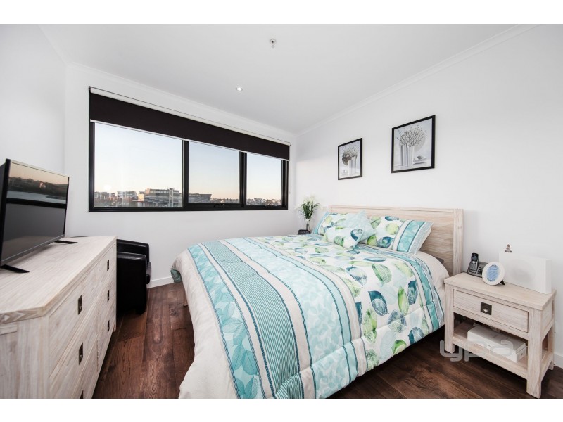 16/76 The Esplanade, Caroline Springs VIC 3023