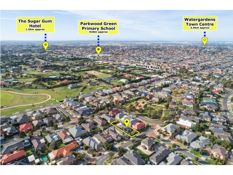 22 Lancely Green, Caroline Springs VIC 3023