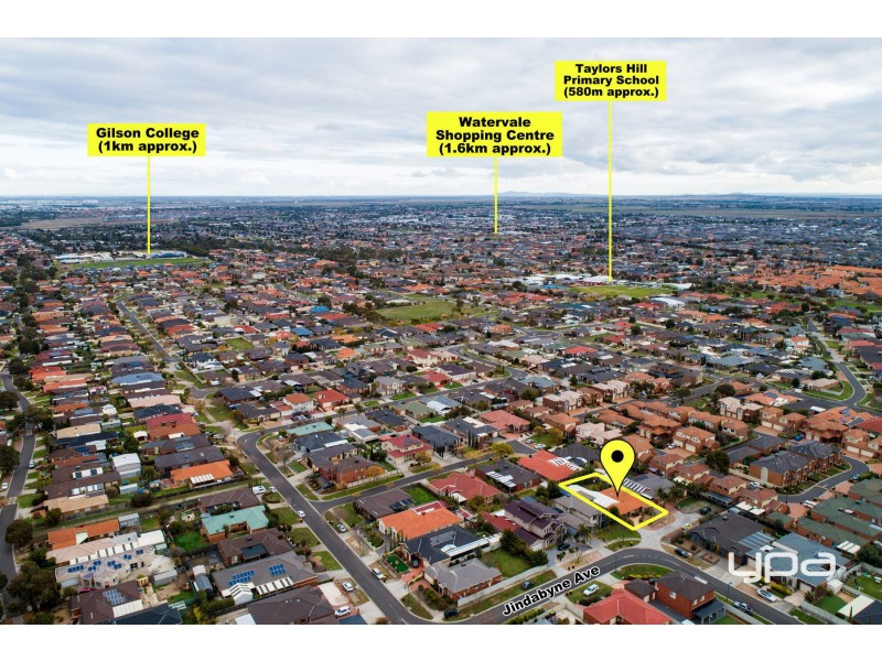 53 Jindabyne Avenue, Taylors Hill VIC 3037