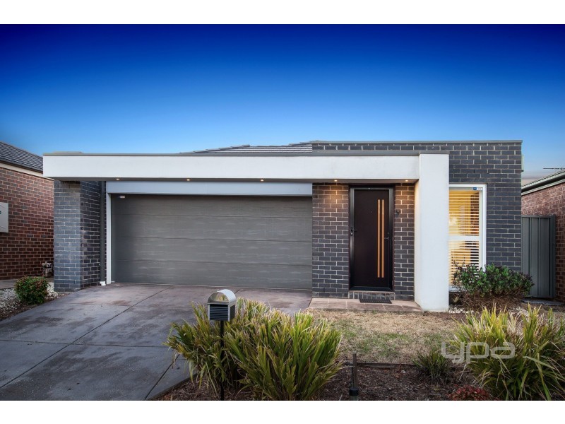 39 OConnor Road, Deer Park VIC 3023