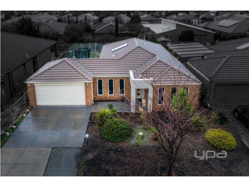 8 Stringybark Avenue, Brookfield VIC 3338