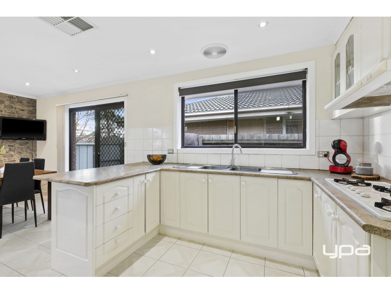 22 Opie Road, Deer Park VIC 3023