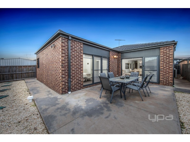 48 Sunningdale Drive, Hillside VIC 3037