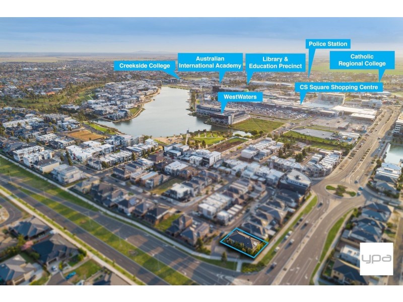 17 Beaconsfield Lane, Caroline Springs VIC 3023