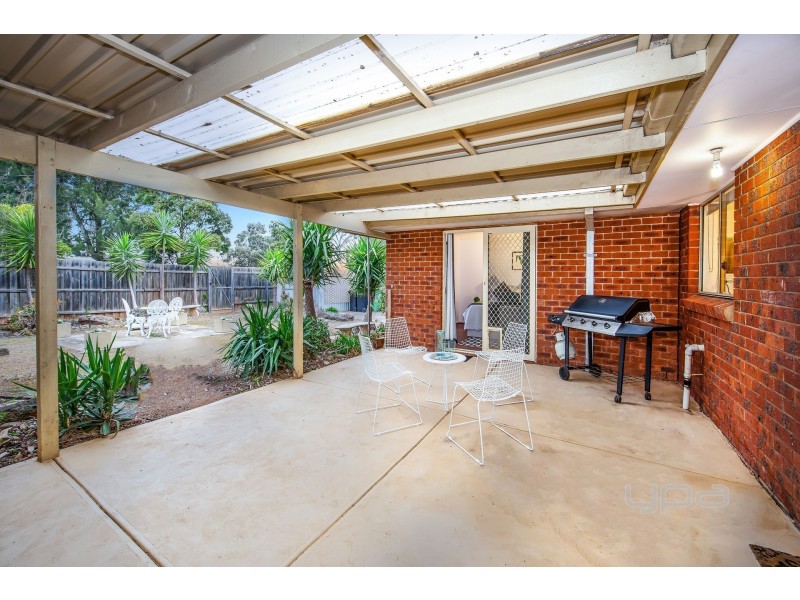 83 First Avenue, Melton South VIC 3338