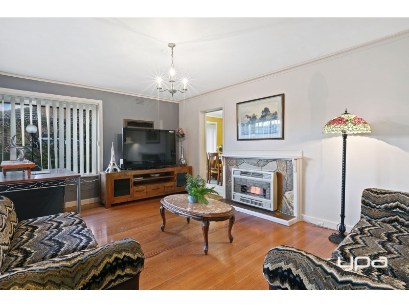36 Dinah Parade, Keilor East VIC 3033