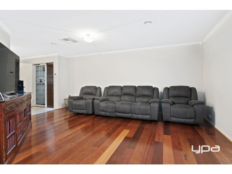 3 Flemming Avenue, Burnside VIC 3023