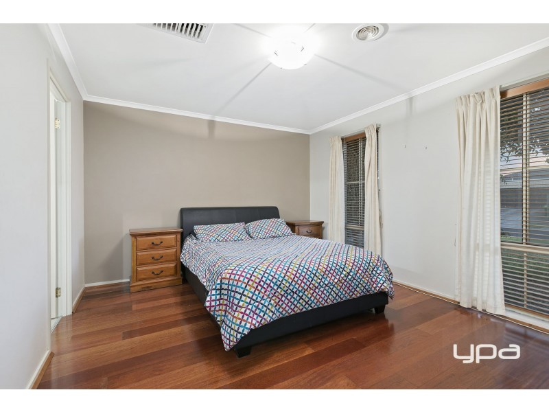 3 Flemming Avenue, Burnside VIC 3023