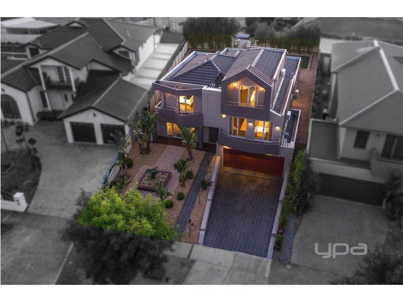 37 Watervale Boulevard, Taylors Hill VIC 3037