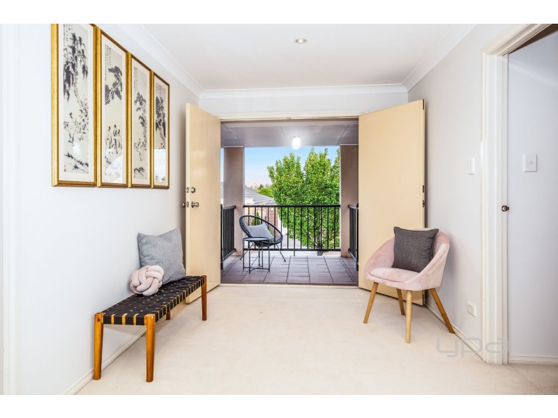 12 Domain Way, Taylors Hill VIC 3037