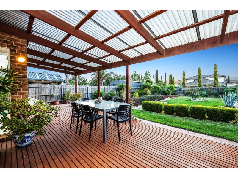 12 Domain Way, Taylors Hill VIC 3037