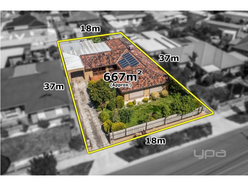 16 Clare Street, St Albans VIC 3021