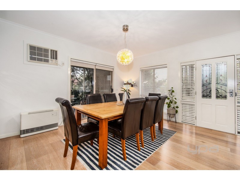 2 Freeman Avenue, Burnside VIC 3023