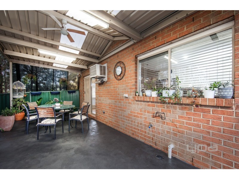 2 Freeman Avenue, Burnside VIC 3023