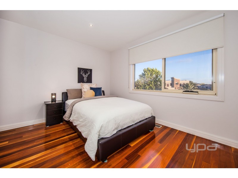 9 Fitzgerald Court, Taylors Lakes VIC 3038