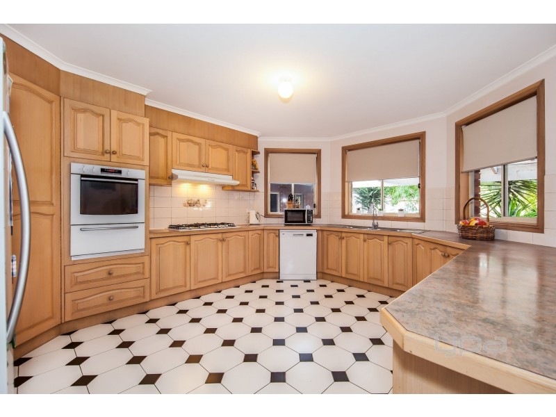 58 Kunat Street, Deer Park VIC 3023