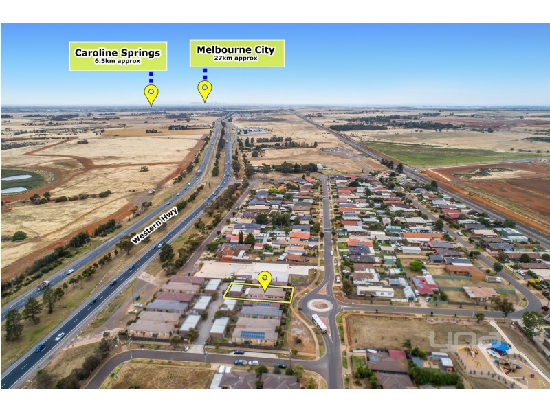 5/2 Elizabeth Street, Rockbank VIC 3335