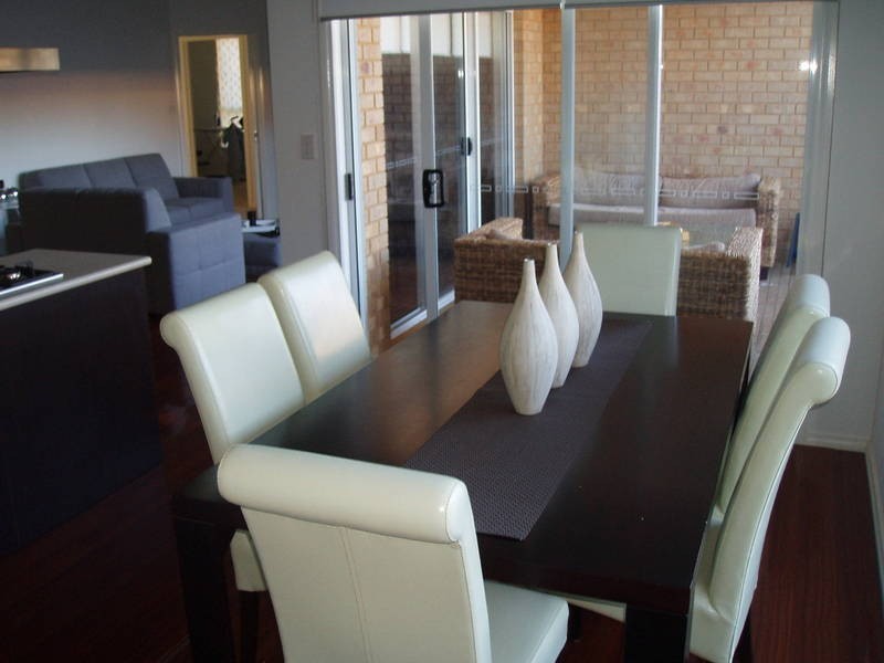 12 Burke Road, Burnside Heights VIC 3023