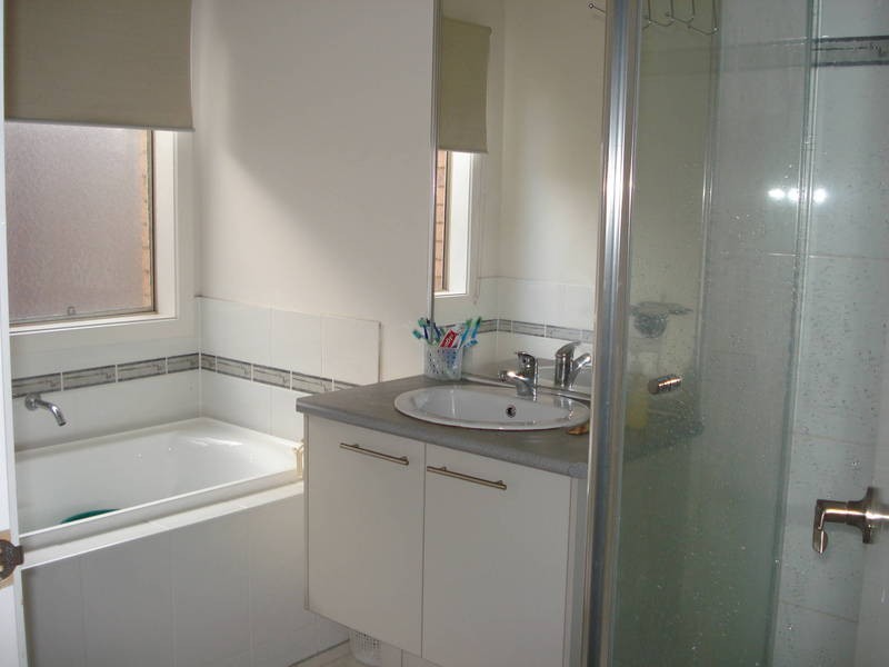 22 Hascombe Drive, Caroline Springs VIC 3023