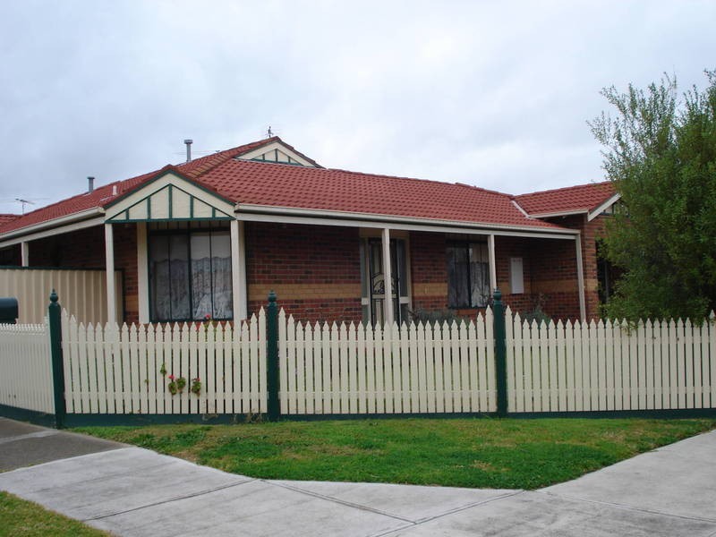 1/50 Saratoga Crescent, Keilor Downs VIC 3038