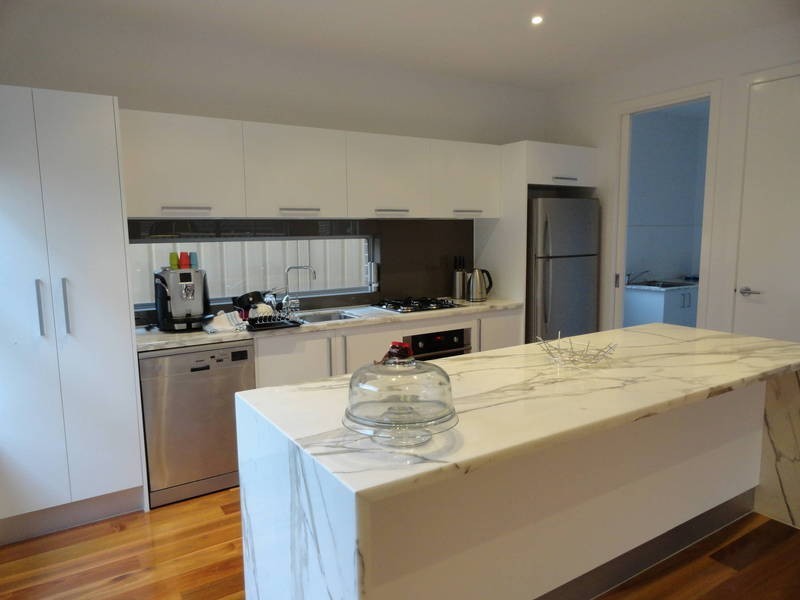 14 Warner Way, Caroline Springs VIC 3023