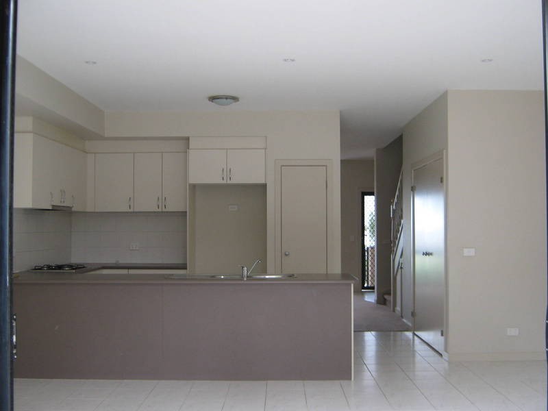 419 Hume Drive, Caroline Springs VIC 3023