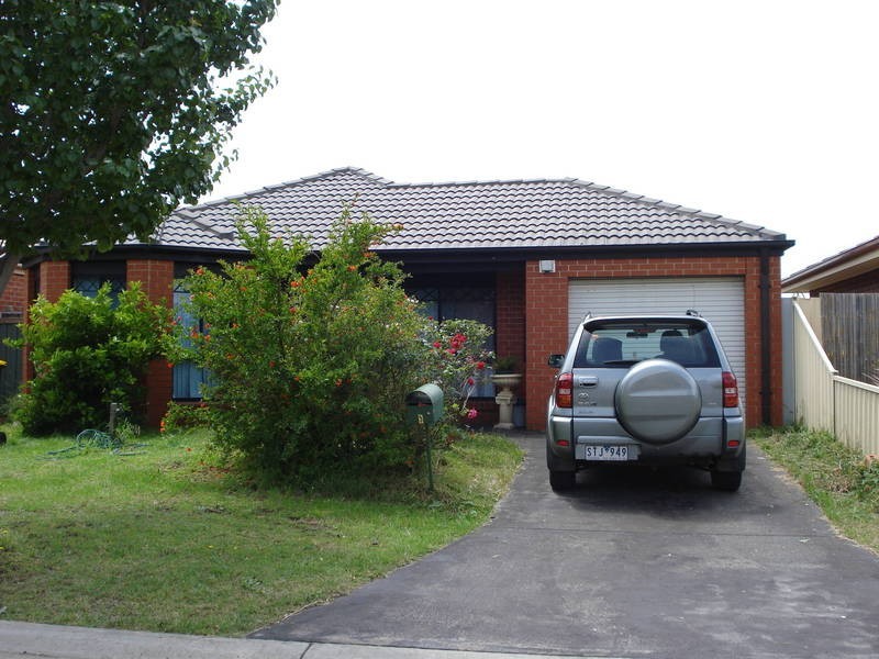 5 Diggers Place, Caroline Springs VIC 3023