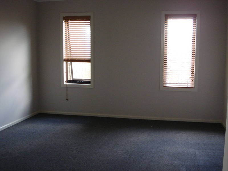 16 Chartwell Crescent, Derrimut VIC 3030