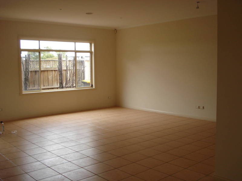 90 Esmond Street, Ardeer VIC 3022