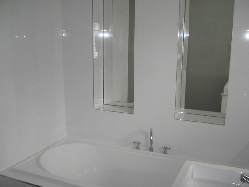 2  Lancley Green, Caroline Springs VIC 3023