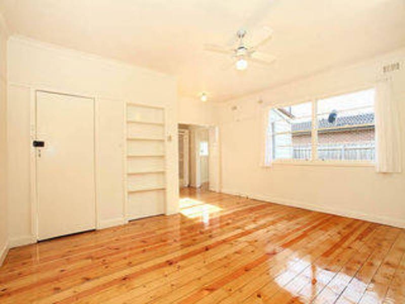 28 Kynoch Street, Deer Park VIC 3023