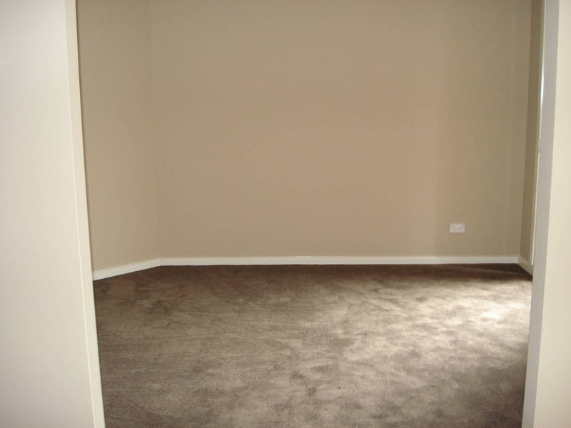 15/40 McCubbin Way, Caroline Springs VIC 3023