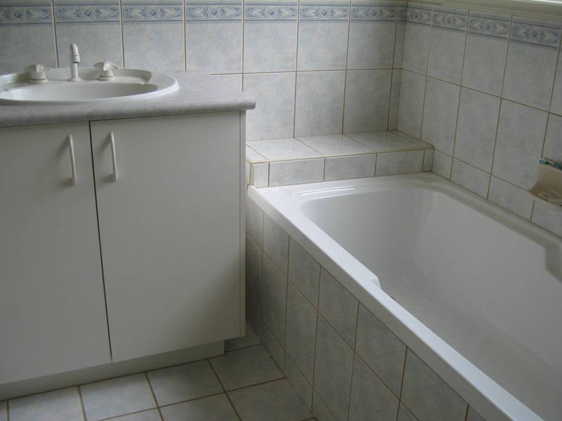 19 Grampians Way, Caroline Springs VIC 3023