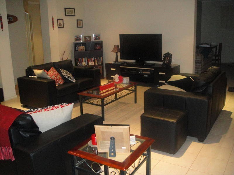 4 Gisborne Way, Caroline Springs VIC 3023