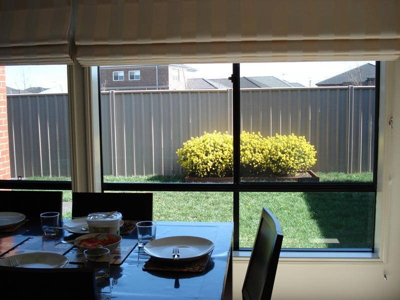 4 Gisborne Way, Caroline Springs VIC 3023