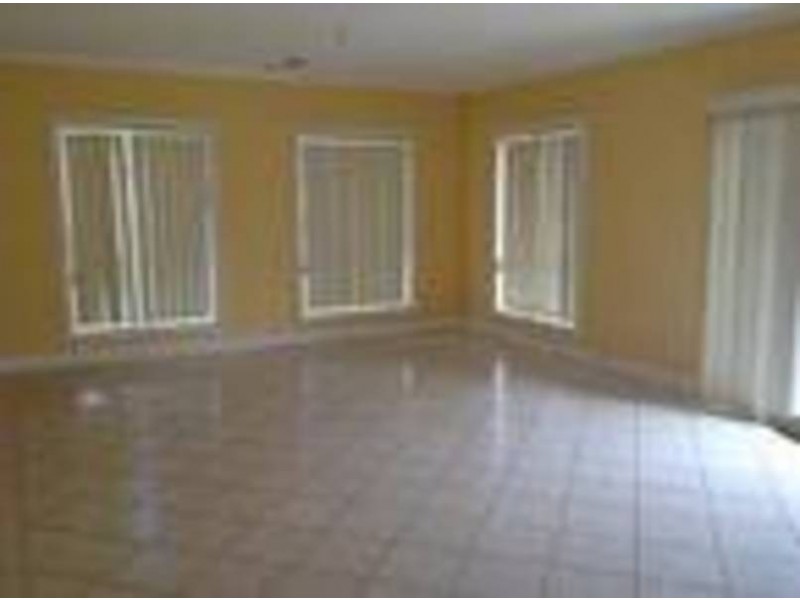 51 The Parkway, Caroline Springs VIC 3023