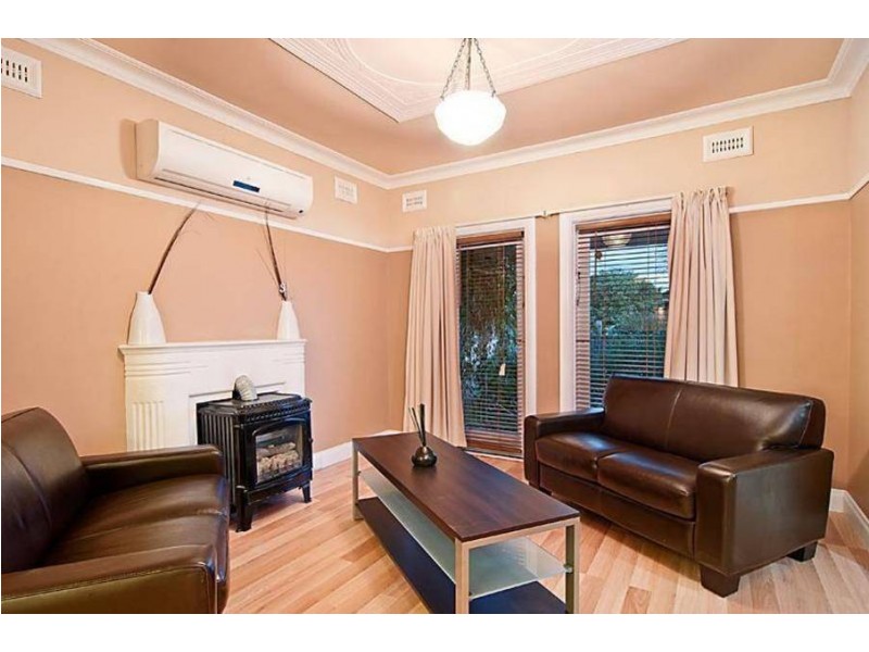 1/110 McLaughlin Street, Ardeer VIC 3022