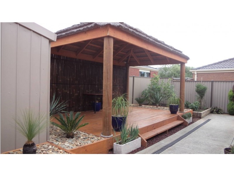 18 Inverell Street, Burnside Heights VIC 3023