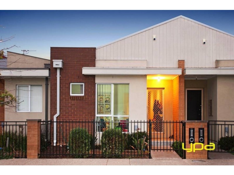 10/30-40 College Street, Caroline Springs VIC 3023