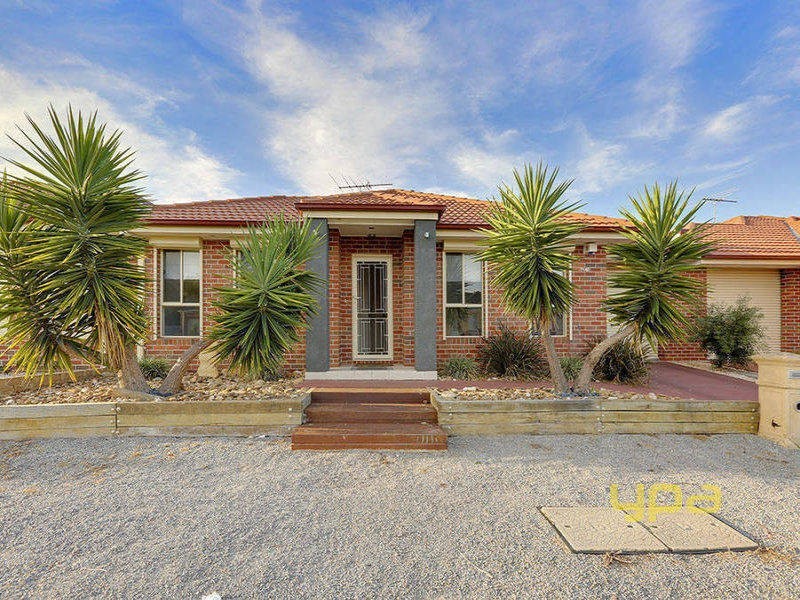 2/40 Jade Way, Hillside VIC 3037