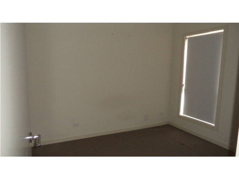 3/6 Stratheden Court, Sydenham VIC 3037