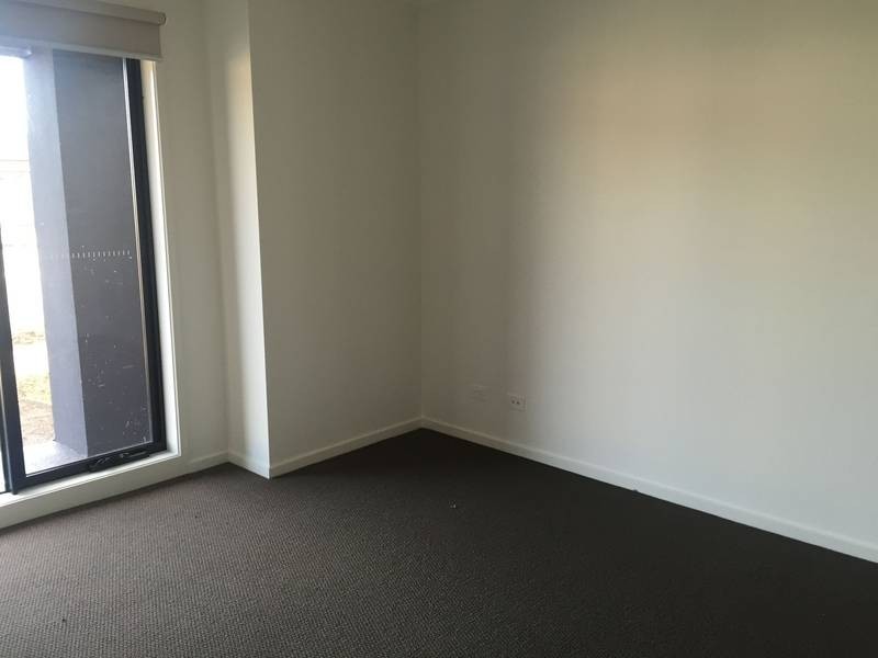 13 Somers Street, Plumpton VIC 3335