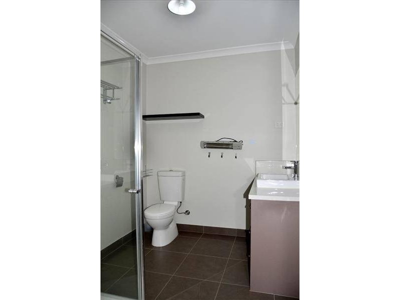 19 Garrety Road, Caroline Springs VIC 3023