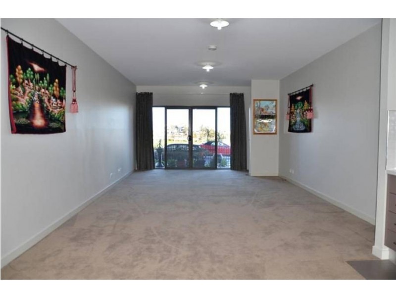 19 Garrety Road, Caroline Springs VIC 3023