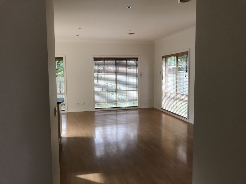 3 Colac Place, Caroline Springs VIC 3023