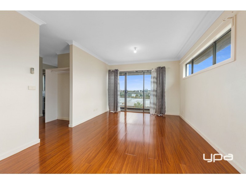 15 Garrety Road, Caroline Springs VIC 3023