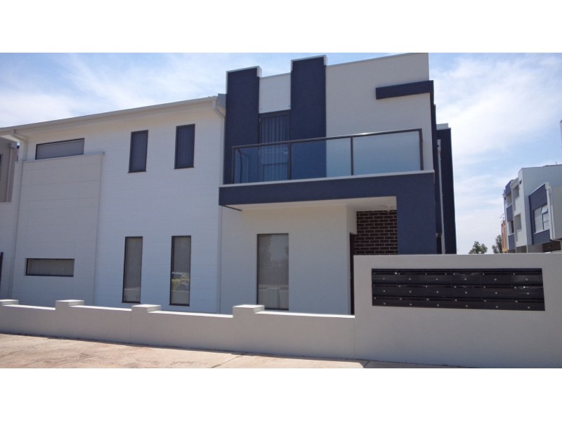 7/79-89 Lancefield Drive, Caroline Springs VIC 3023