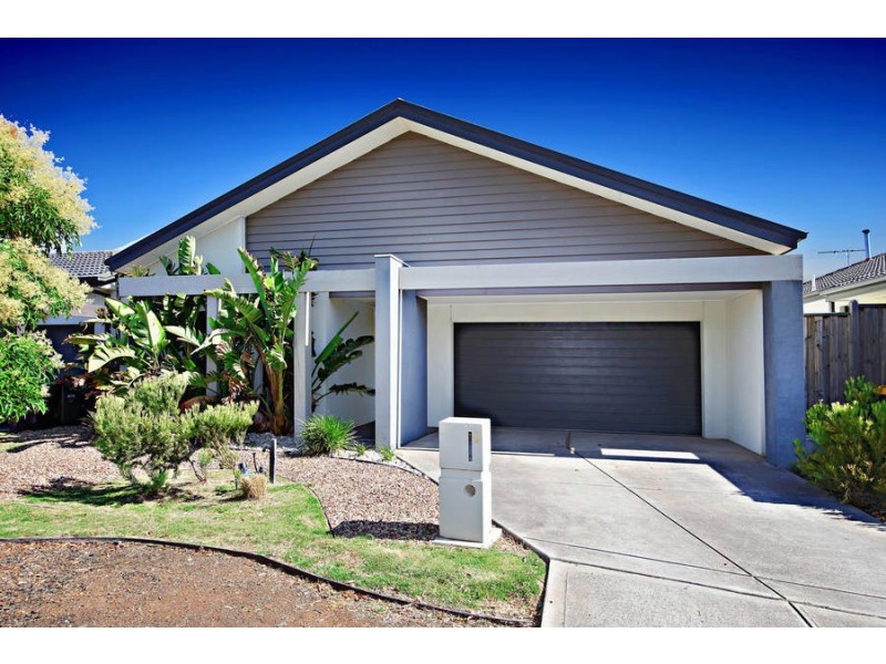 23 Belleville Close, Burnside Heights VIC 3023